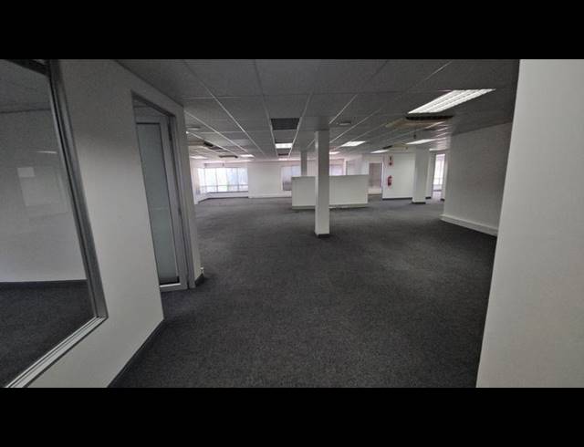 INDUSTRIAL PROPERTY TO RENT IN LINBRO PARK